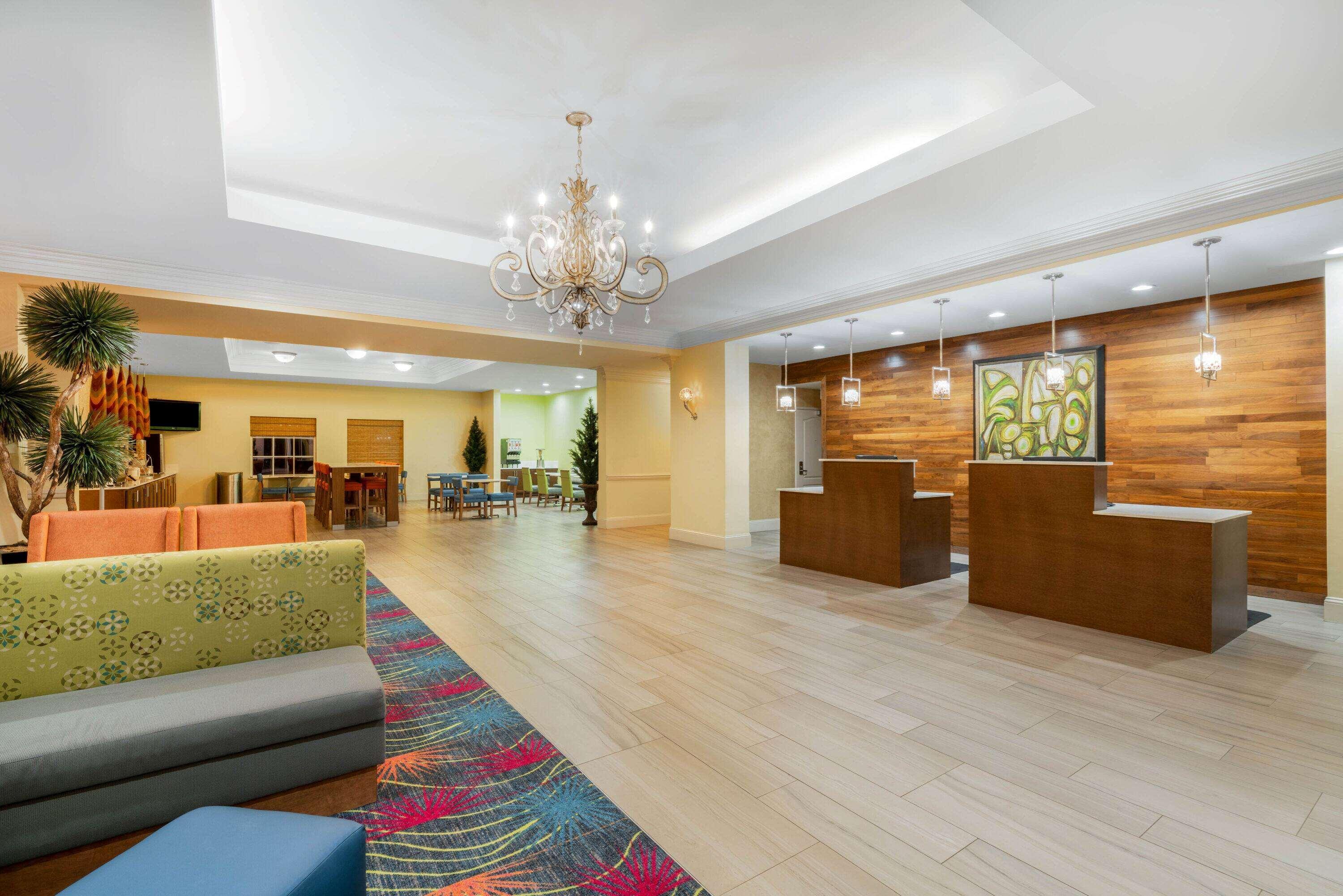 La Quinta Inn & Suites By Wyndham Broussard - Lafayette Area Exterior foto